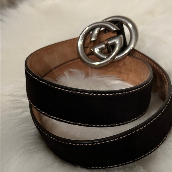 Gucci Black Leather Belt with Silver Buckle